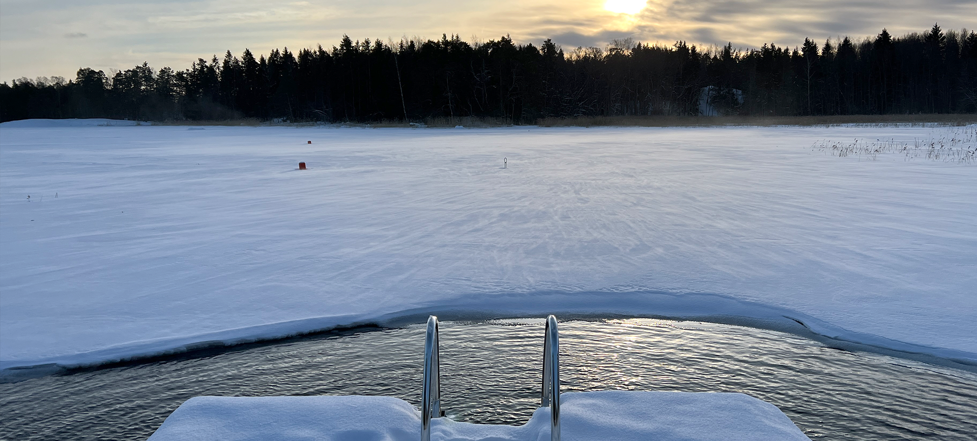 Avanto, johon pääsee uimaan Mataskärin rantasaunalta. 