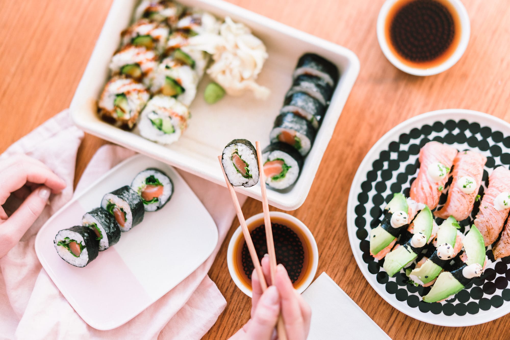 Sushibar+Winen super herkulliset makit ja nigirit vievät juhlavieraiden kielet mennessään - Venuu.fi