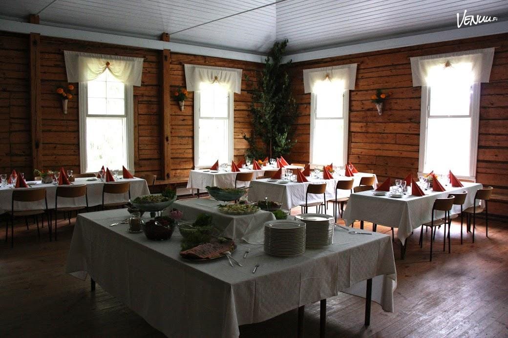 18 juhlatilaa Pirkanmaalla, jotka tarjoavat paikan unohtumattomiin juhliin