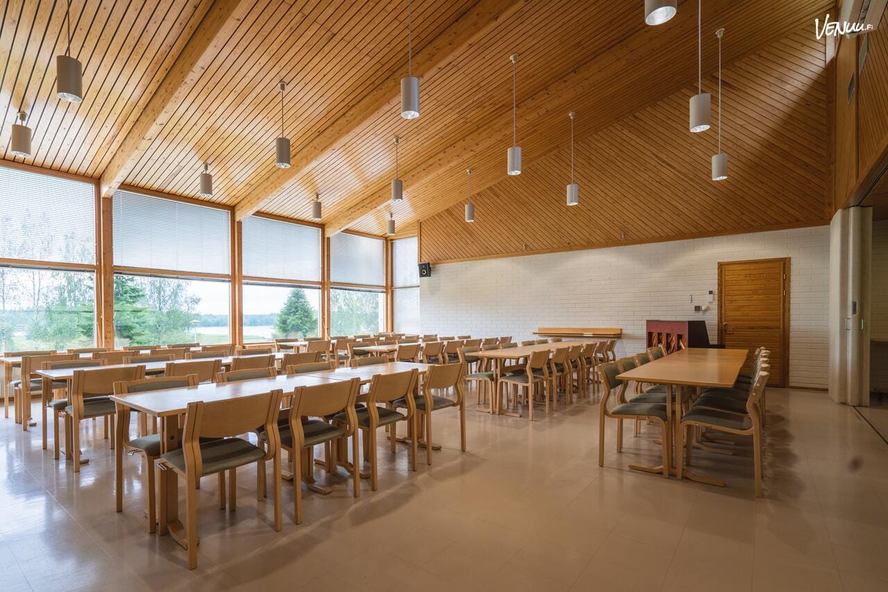 18 juhlatilaa Pirkanmaalla, jotka tarjoavat paikan unohtumattomiin juhliin