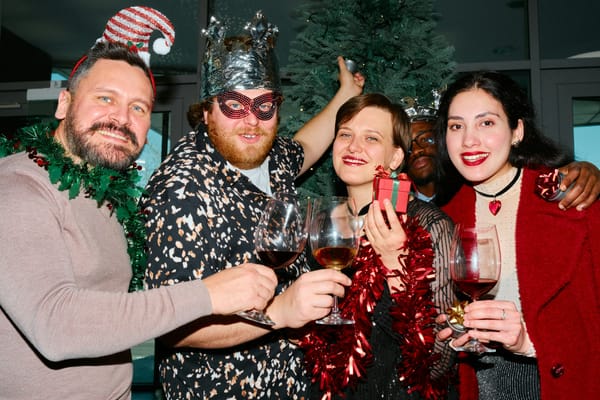 Pikkujoulut Joensuu: 15 ideaa tilaan, ohjelmaan ja muihin palveluihin